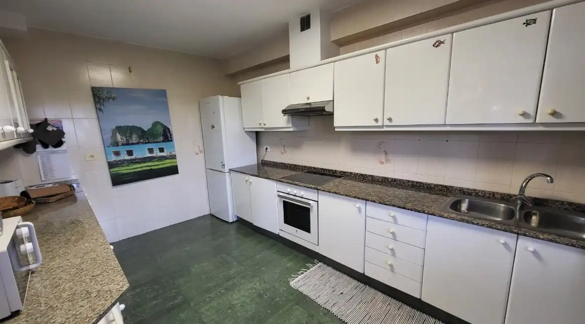 Semi-detached house with terrace for sale in Paseo Torrente Ballester, imagen 2