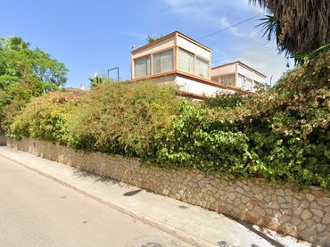 Haus zum Verkauf in Nord