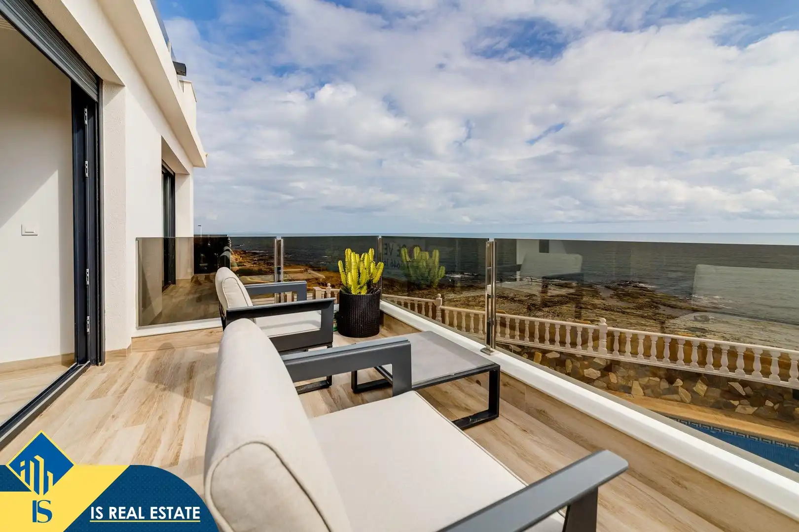 Chalet con jardín en venta en Playa de los Locos, imagen 7