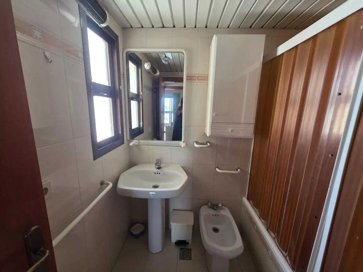 Badezimmer von Wohnung zum Verkauf in Benidorm mit Klimaanlage, Heizung und Möbliert