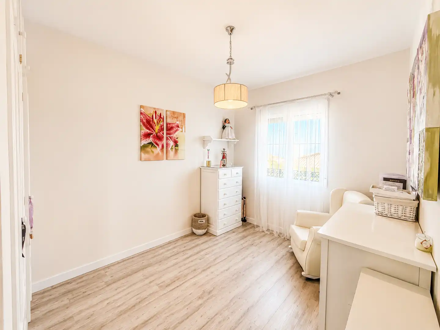 Habitación de Casa o chalet en venta en Alhaurín de la Torre con Aire acondicionado, Calefacción y Jardín privado