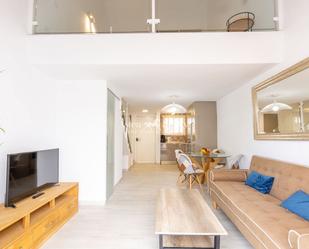 Sala d'estar de Àtic en venda en Adeje amb Terrassa, Piscina i Moblat