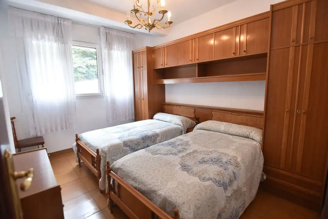 Bedroom of Flat for sale in Eibar  with Heating, Furnished and Balcony