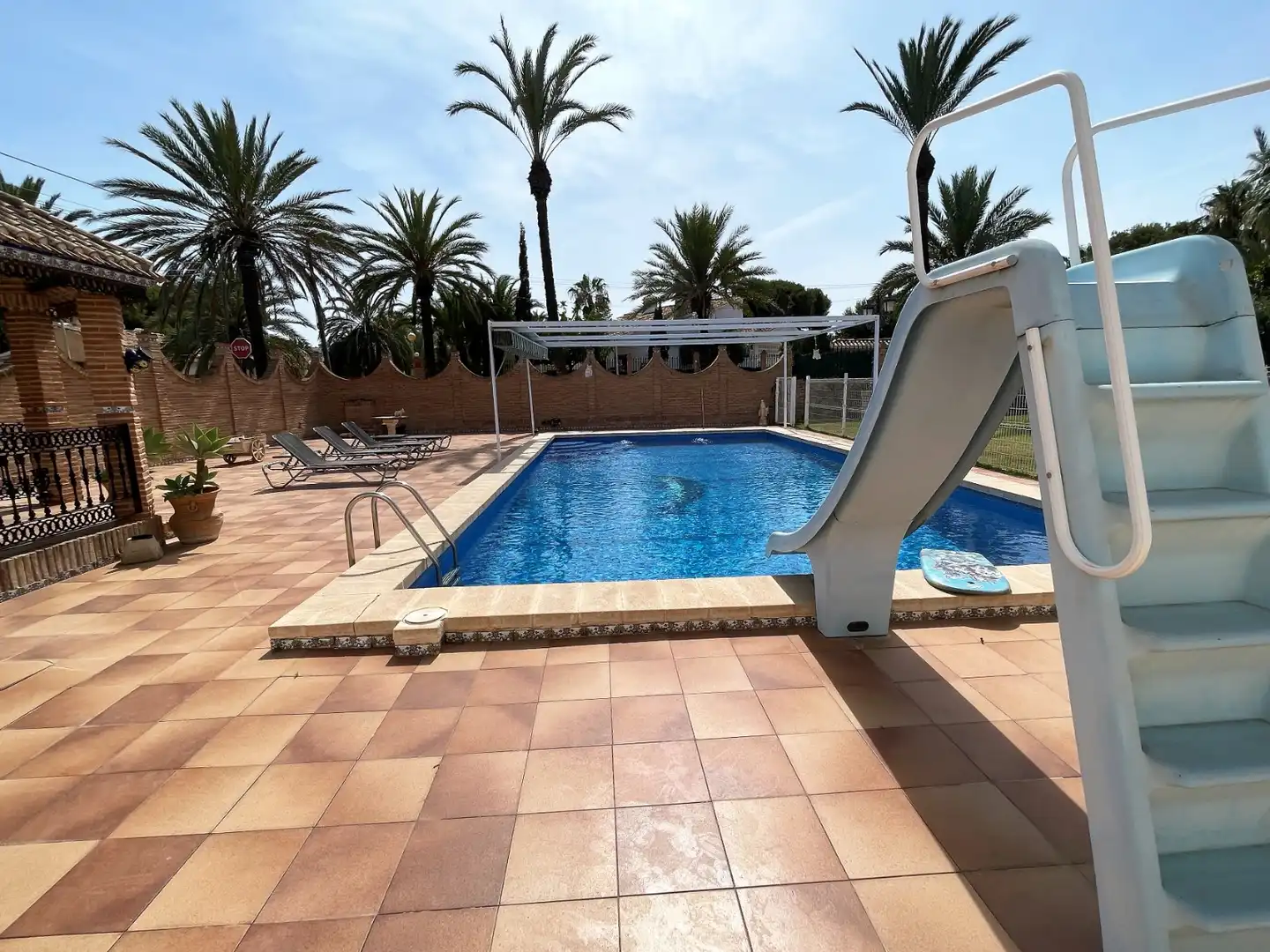 Piscina de Casa o xalet en venda en Orihuela amb Jardí privat, Terrassa i Piscina
