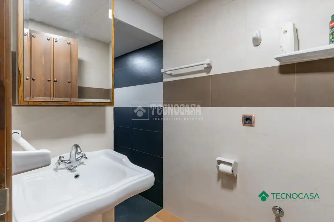 Bathroom of Flat for sale in Roquetas de Mar