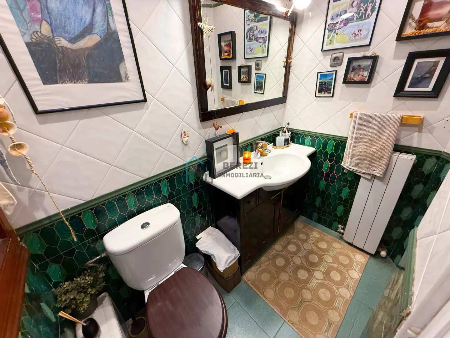 Bathroom of Flat for sale in Bermeo, Bizkaia