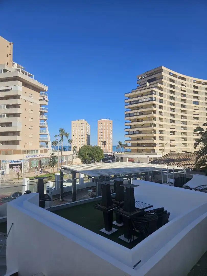 Terraza de Local en traspaso en Cullera con Aire acondicionado, Terraza y Amueblado