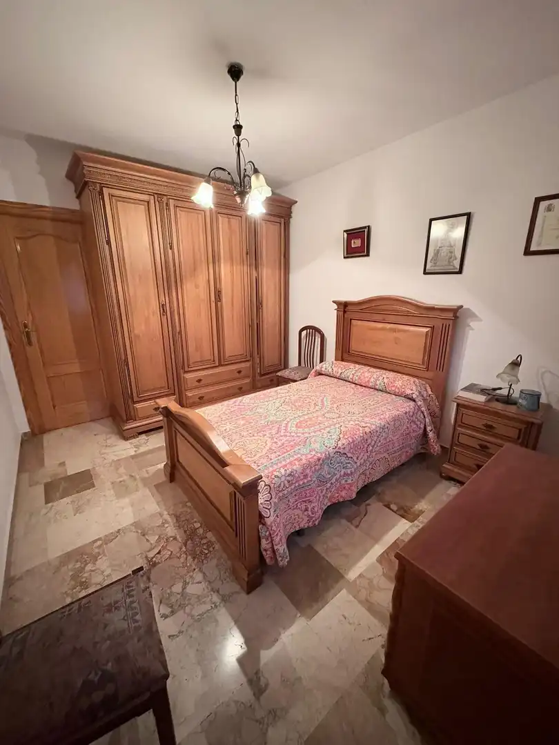 Buildings for sale in Montefrío
