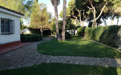 Jardí de Casa o xalet en venda en Chiclana de la Frontera amb Piscina