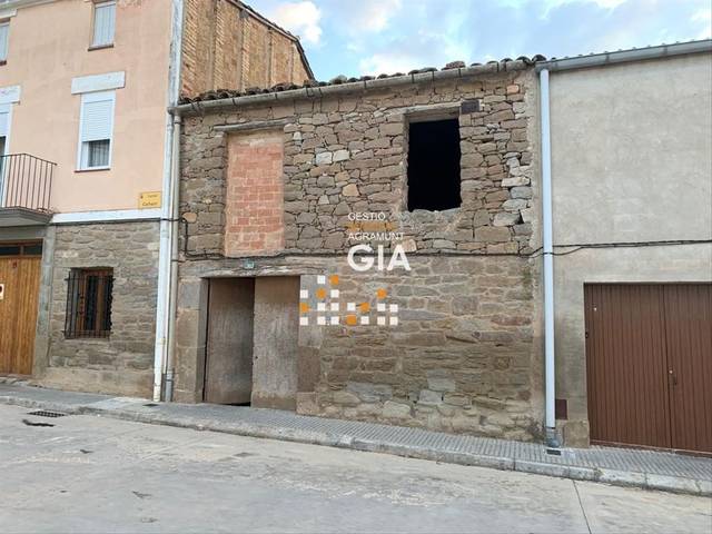 Casa-chalet en Venta en Carrer Calvari, 15 en Castellserà