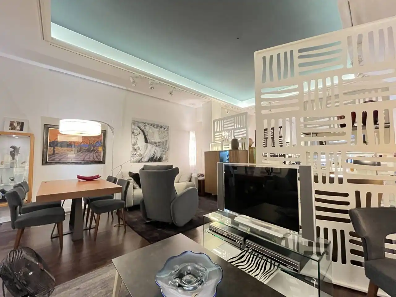 Sala de estar de Local de alquiler en L'Hospitalet de Llobregat con Aire acondicionado y Alarma