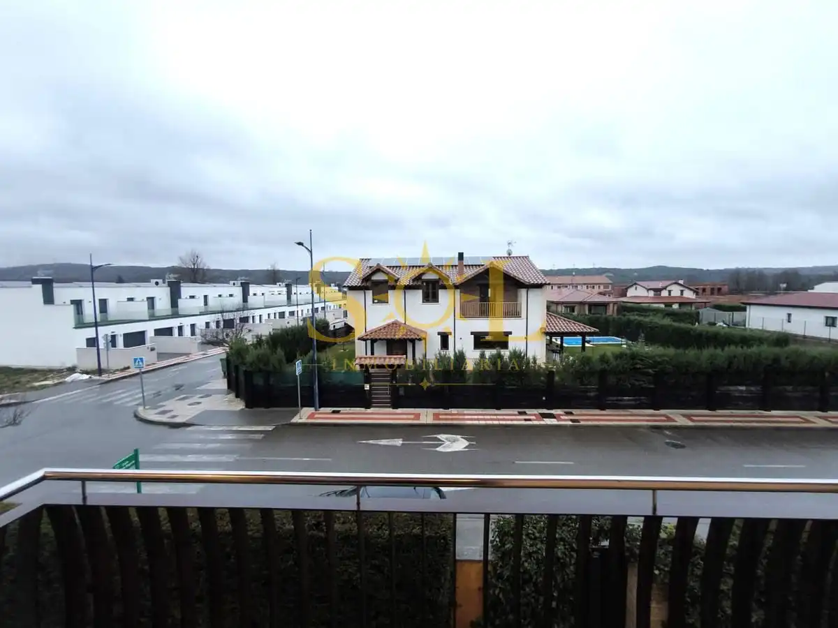 Casa con terraza en venta en Calle Maestro Rodrigo-vr 8, imagen 24