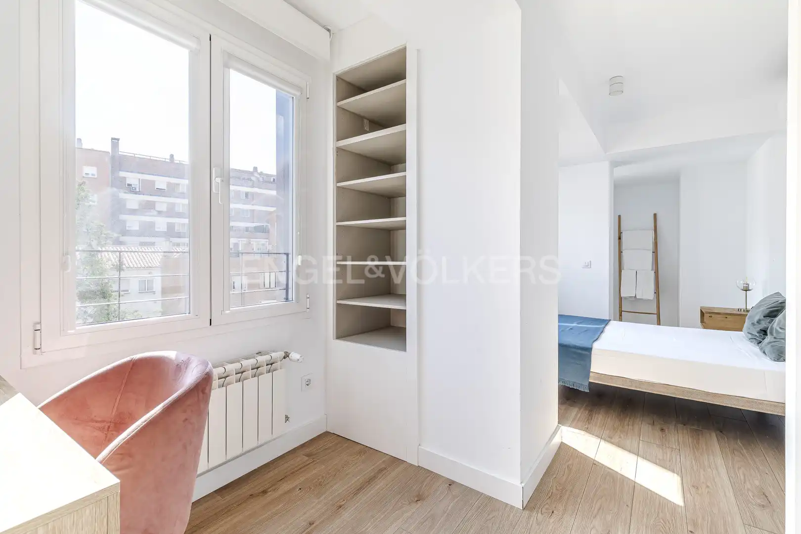 Habitación de Planta baja de alquiler en Madrid con Aire acondicionado, Calefacción y Amueblado