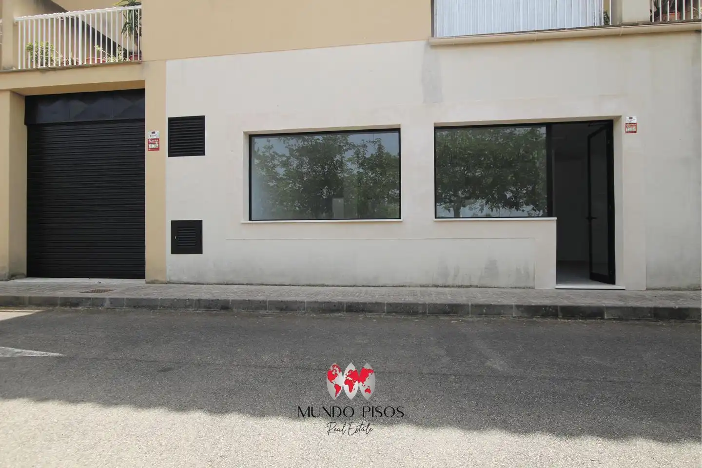 Local comercial en venda a Llevant, imagen 17