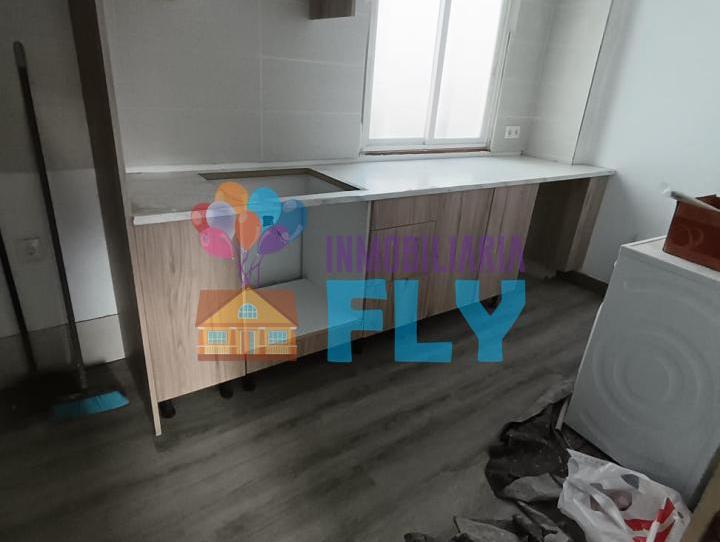 Foto 1 de Pis de lloguer a A Carballeira, Ourense