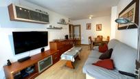 Living room of Flat for sale in Getafe  with Air Conditioner, Heating and Storage room