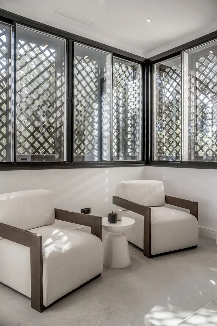 Sala d'estar de Planta baixa en venda en Marbella