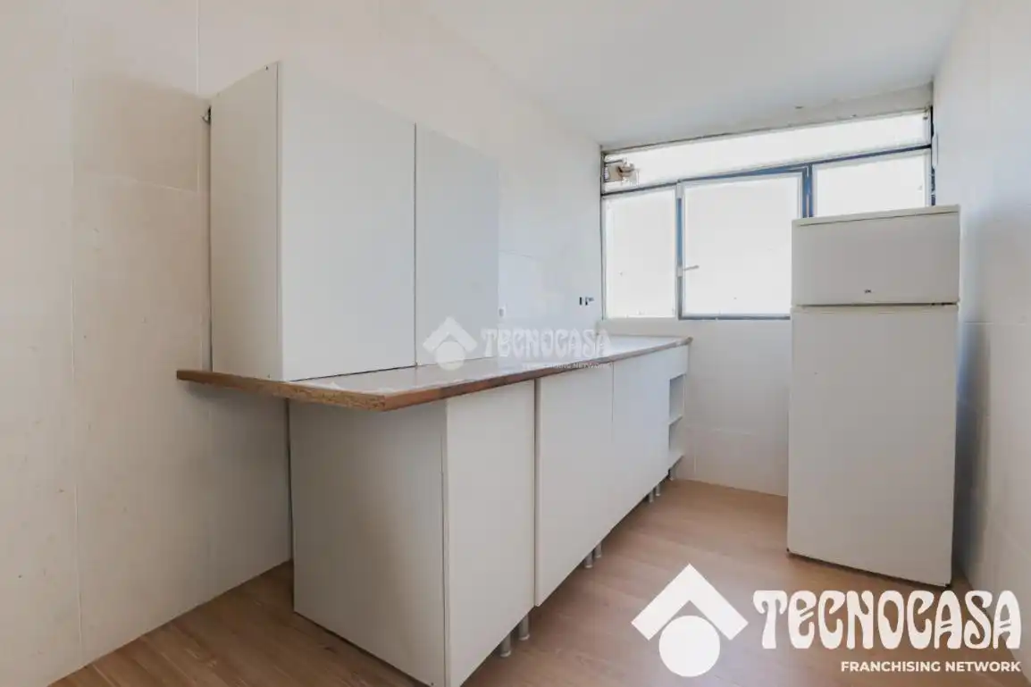 Kitchen of Flat for sale in Barcelona  with Parquet flooring and Alarm