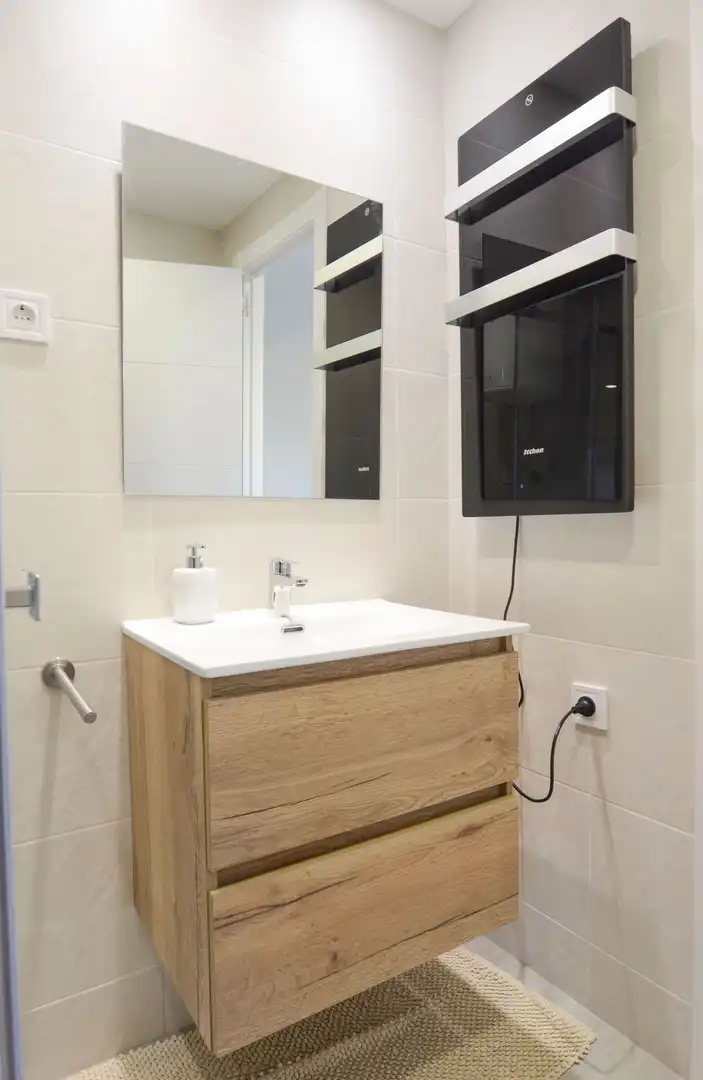 Bathroom of Apartments for rent in Villanueva de la Cañada  with Air Conditioner, Heating and Furnished