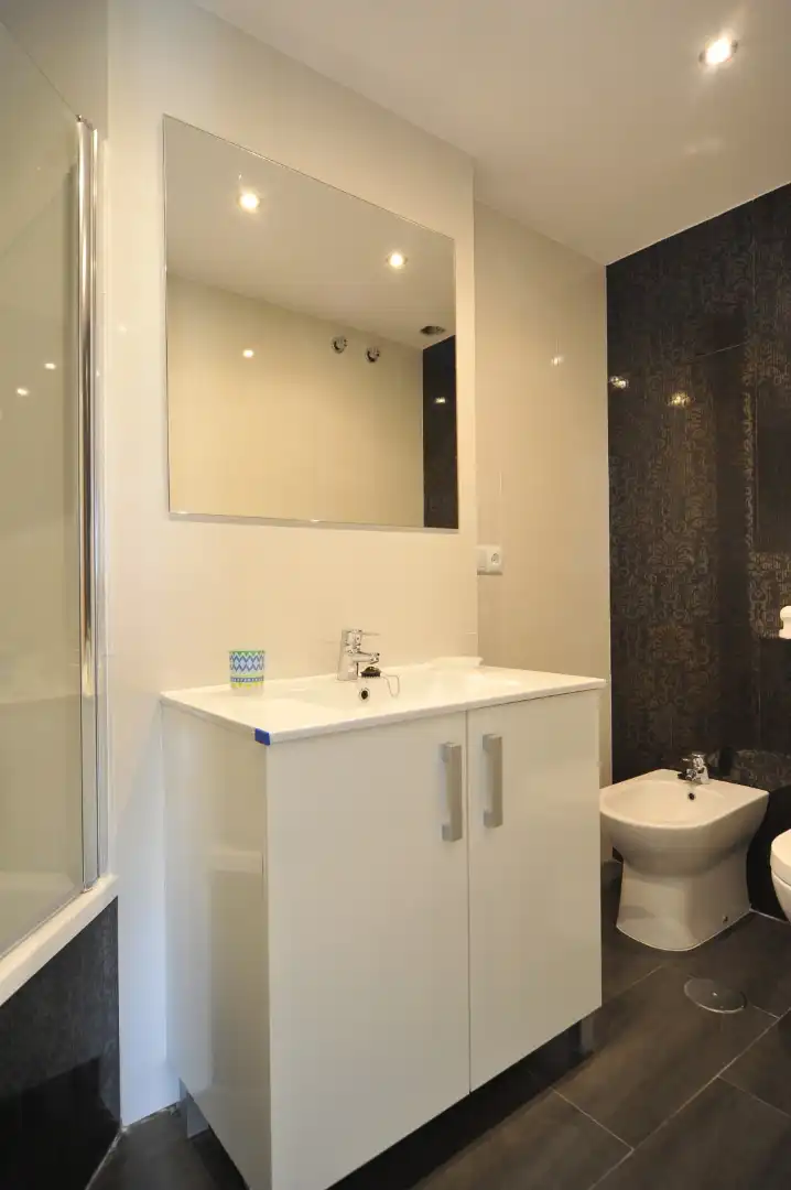 Piso con ascensor en venta en Avenida de la Bahia 6, imagen 14