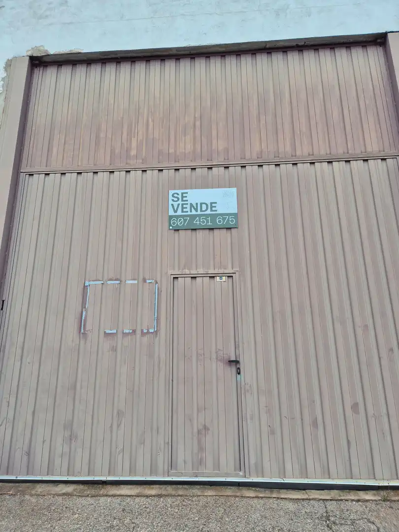 Industrial building for sale in Sagasti Irurtzun Kalea, imagen 2