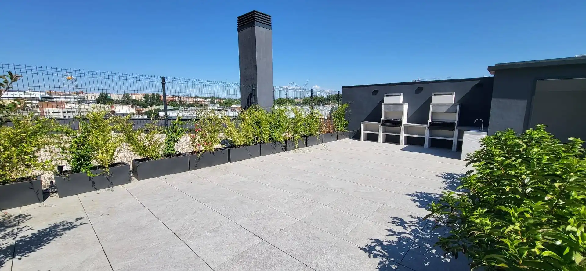 Terraza de Dúplex de alquiler en San Sebastián de los Reyes con Aire acondicionado y Calefacción