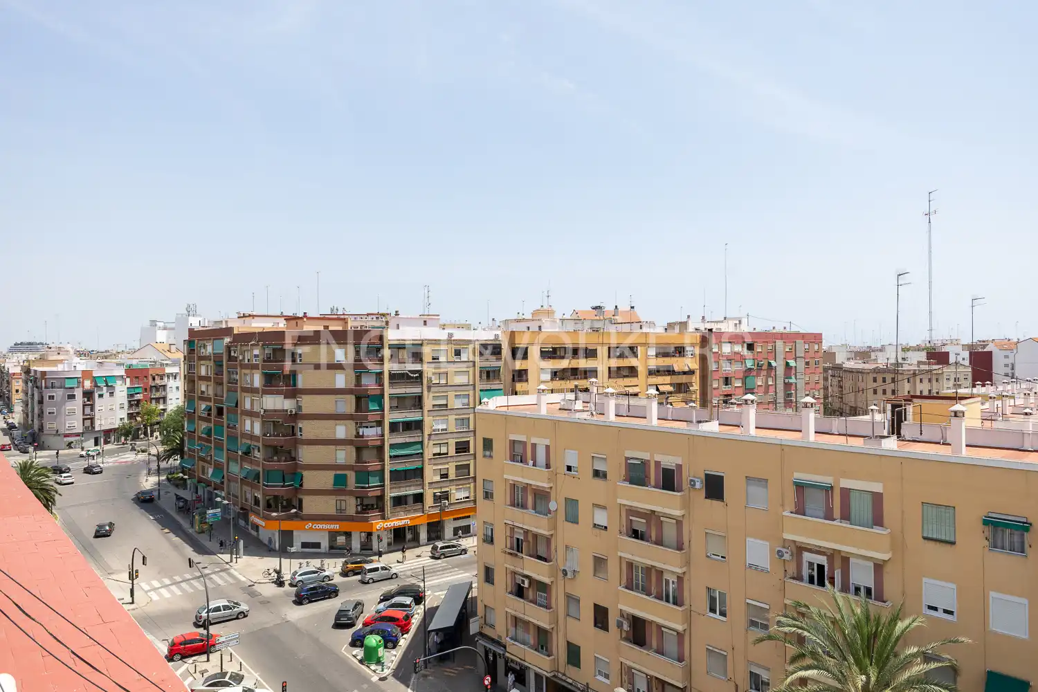 Außenansicht von Dachboden zur Miete in Valencia mit Heizung, Terrasse und Abstellraum