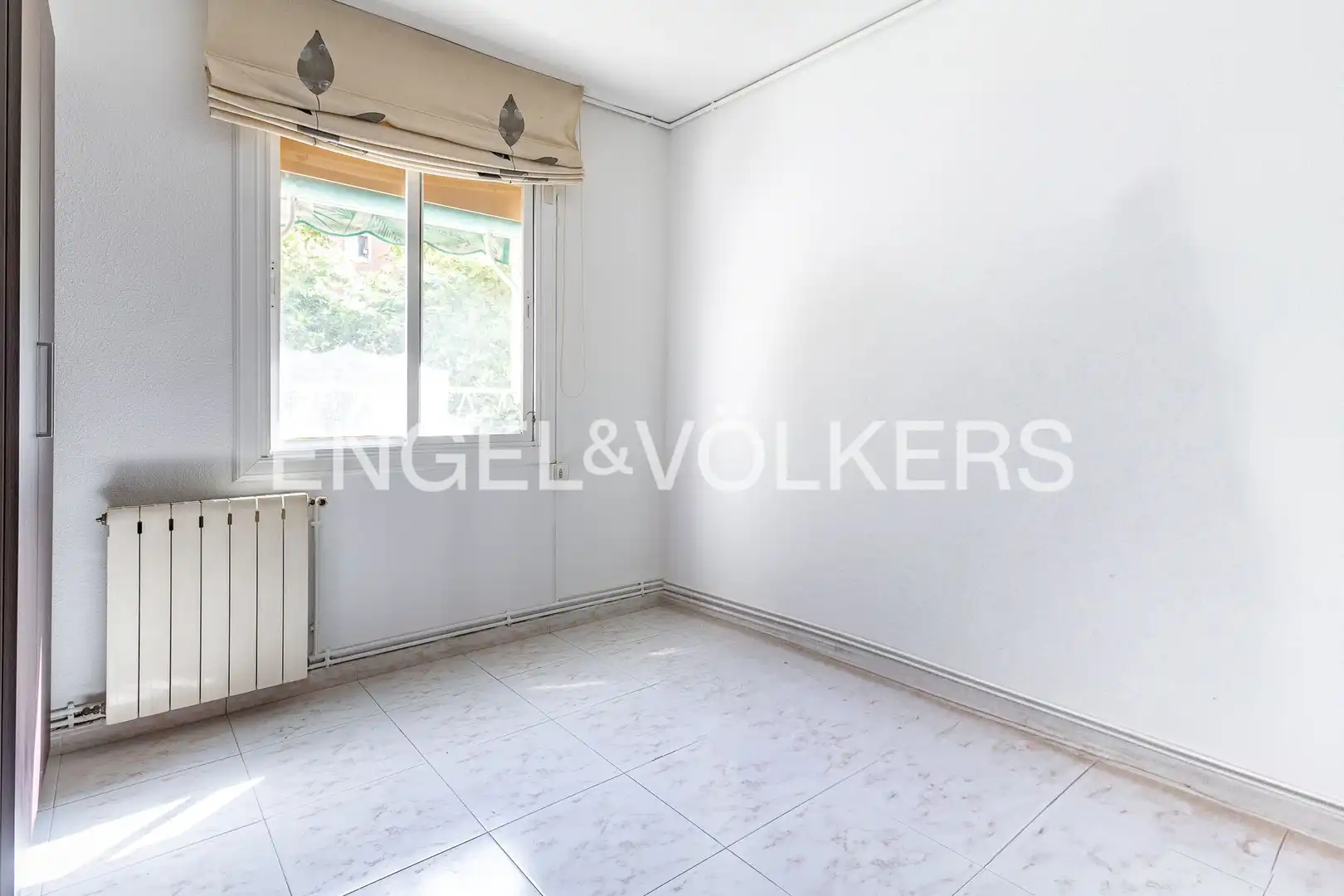 Bedroom of Flat for sale in Barcelona  with Air Conditioner and Heating
