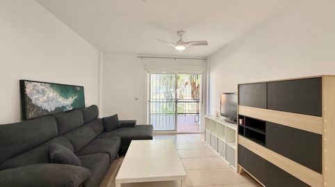 Foto 4 de Apartament de lloguer a Aguamarina, Orihuela