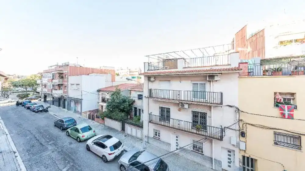 Vista exterior de Piso en venta en Badalona
