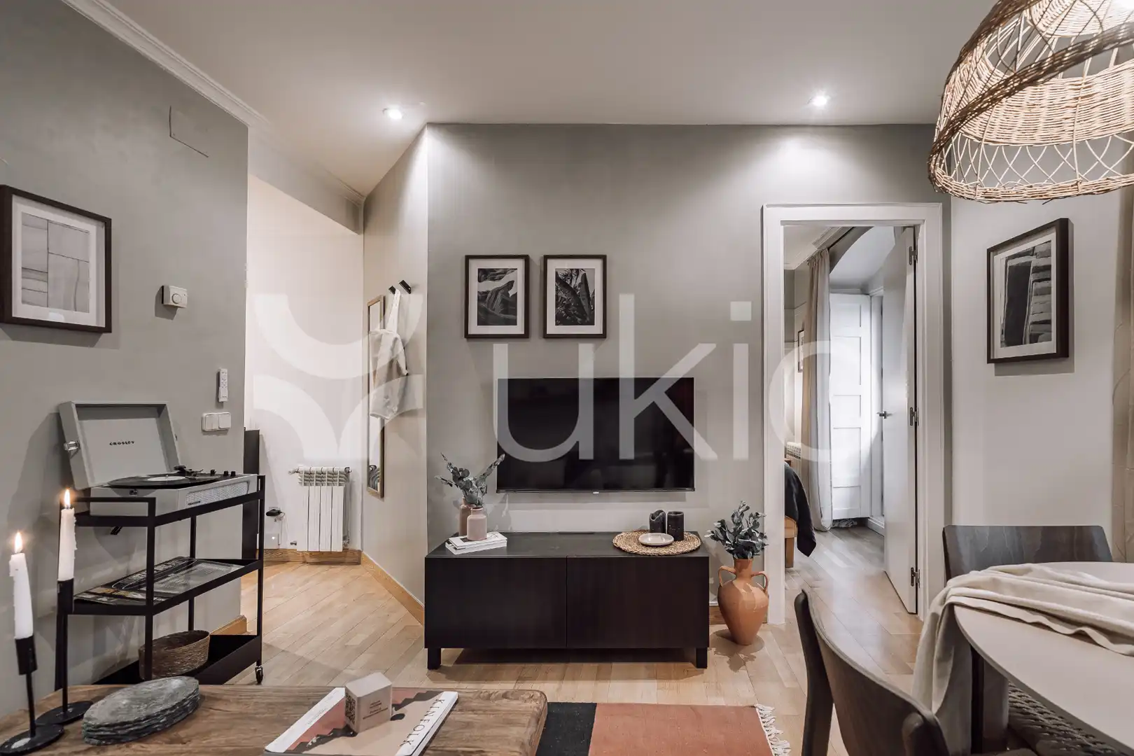 Living room of Apartments for rent in Madrid  with Heating, Furnished and Washing machine