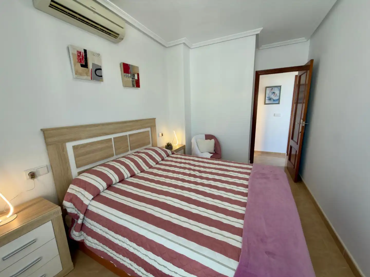 Casa aparellada amb terrassa en venda a Avenida Avenida Cuenca, imagen 22
