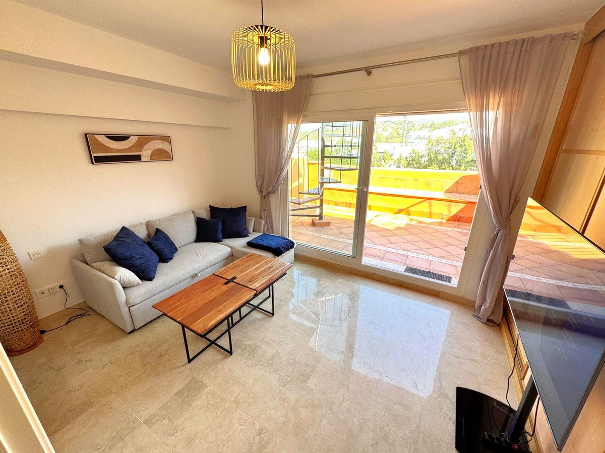 Living room of Single-family semi-detached for sale in Marbella  with Terrace and Community pool