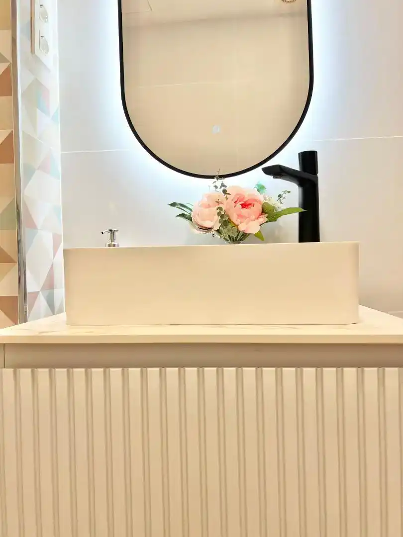Badezimmer von Wohnungen zur Miete in Benalmádena mit Klimaanlage