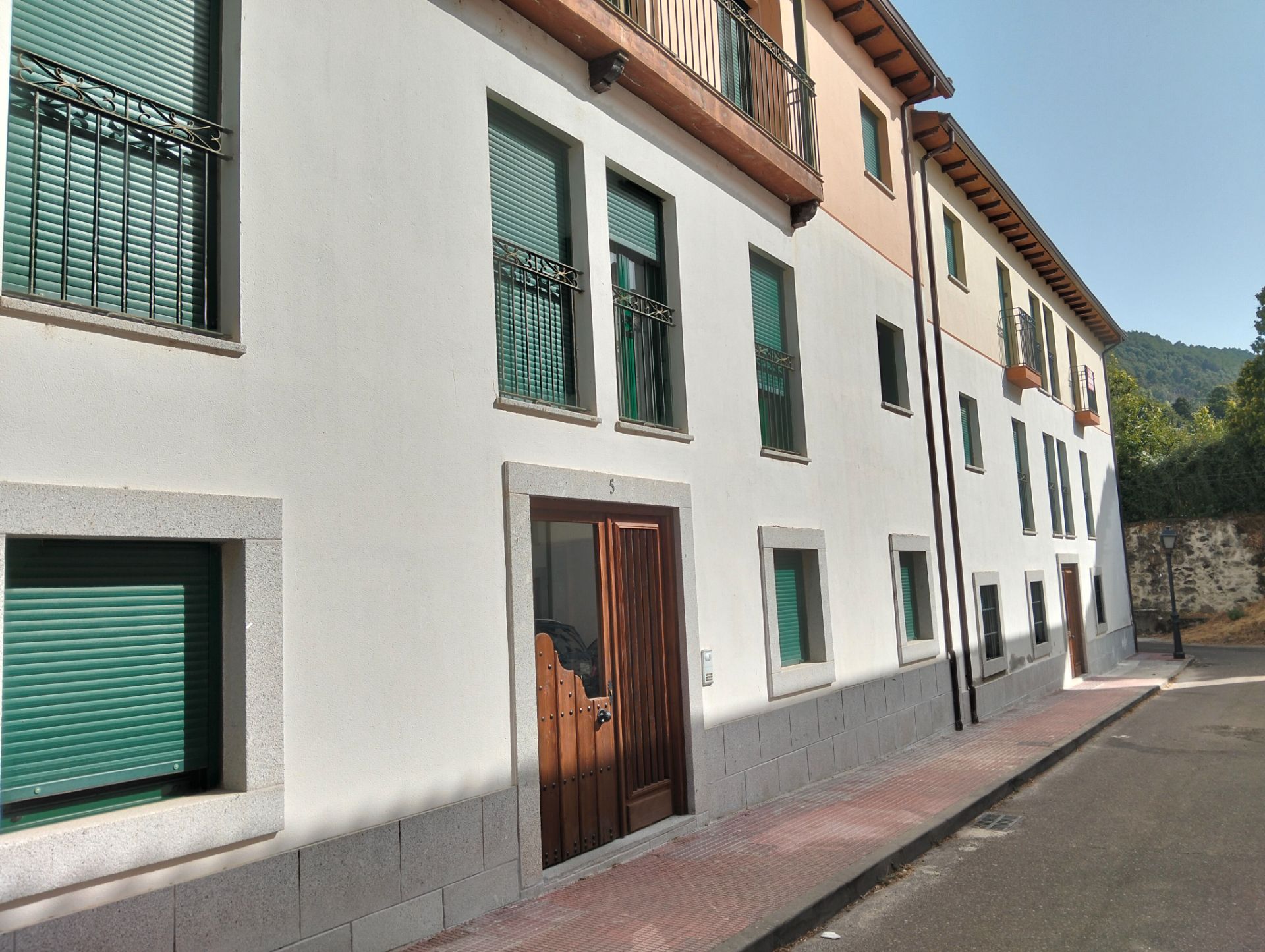 Vista exterior de Apartamento en venta en Candelario con Calefacción, Terraza y Horno