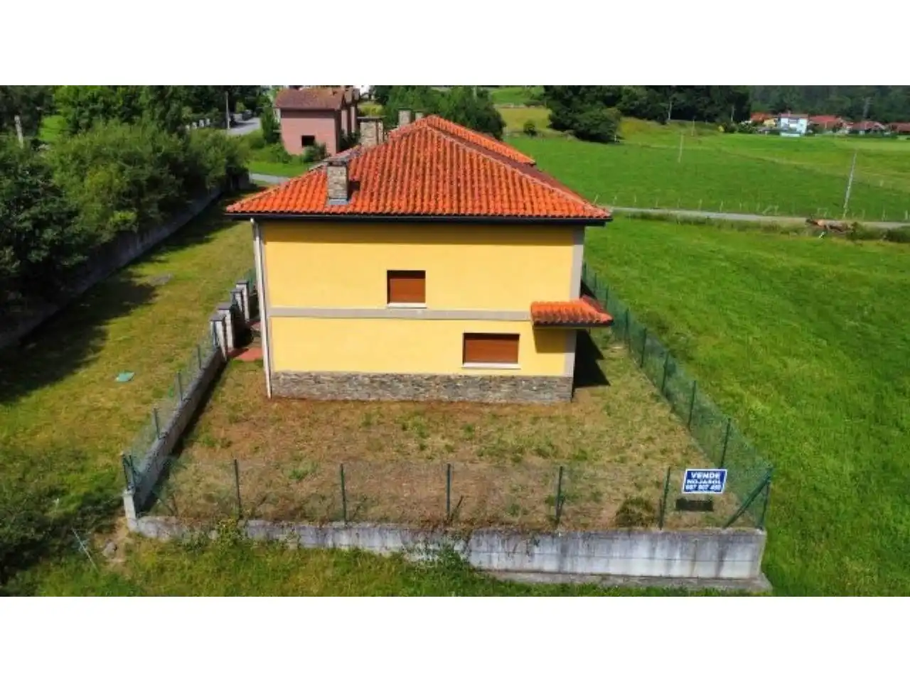 Semi-detached house with garden for sale in Calle RUESGA, imagen 3