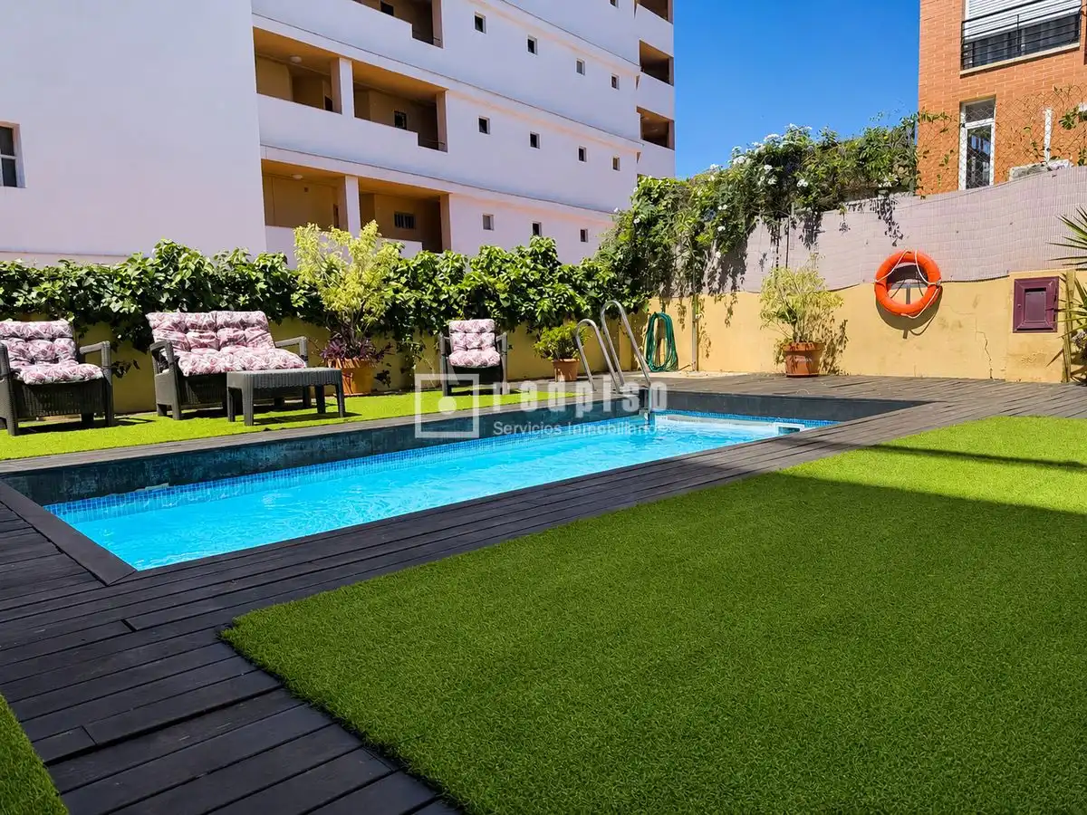Piscina de Àtic en venda en Torremolinos amb Aire condicionat, Terrassa i Piscina