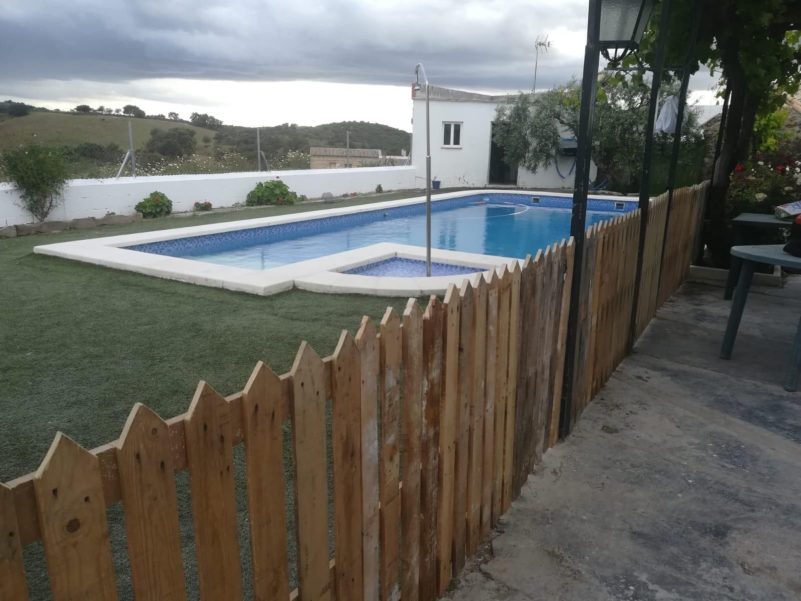 Piscina de Casa o chalet en venta en Morón de la Frontera con Jardín privado y Piscina comunitaria
