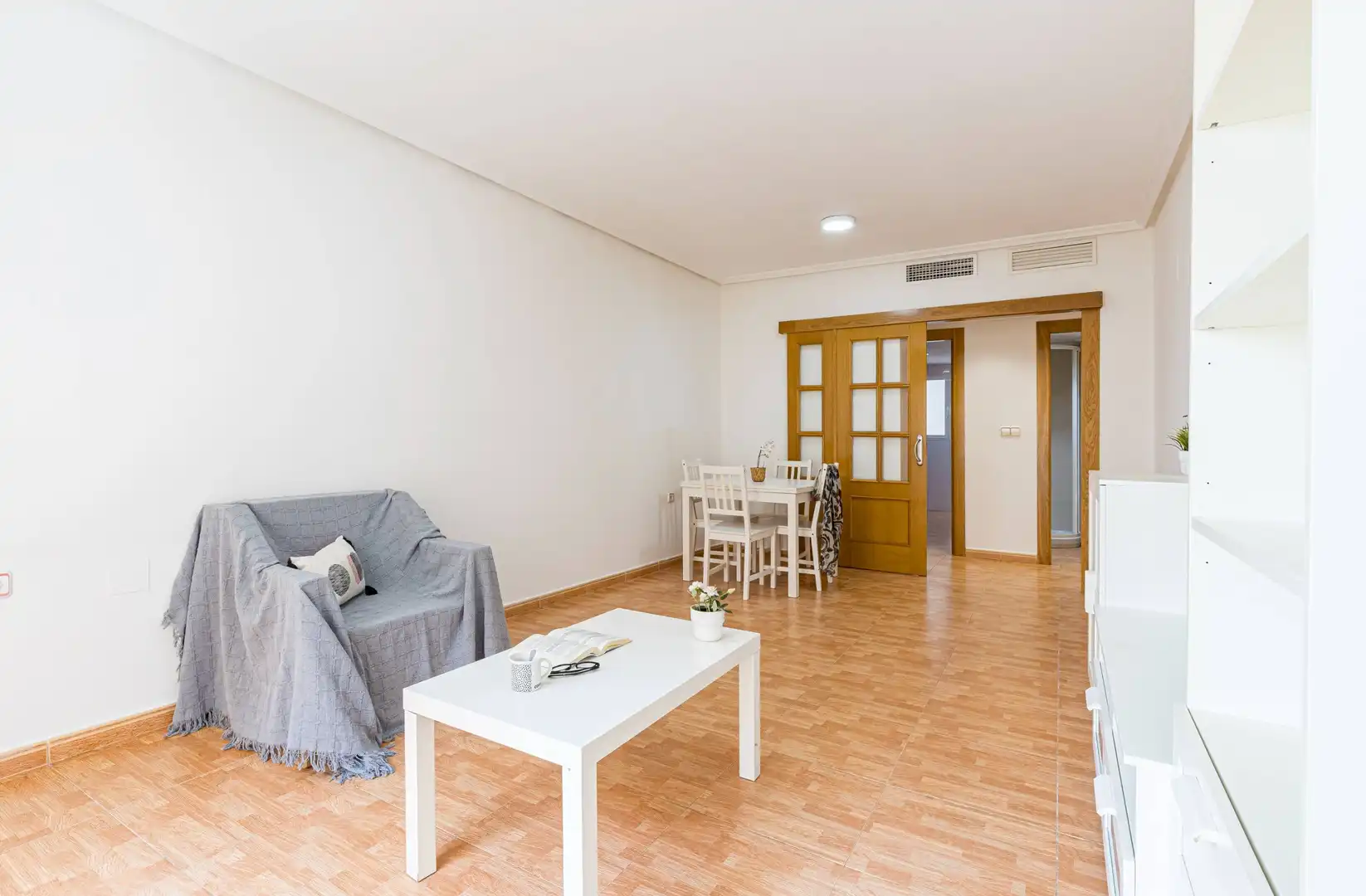 Sala d'estar de Apartament en venda en Murcia amb Aire condicionat, Traster i Moblat