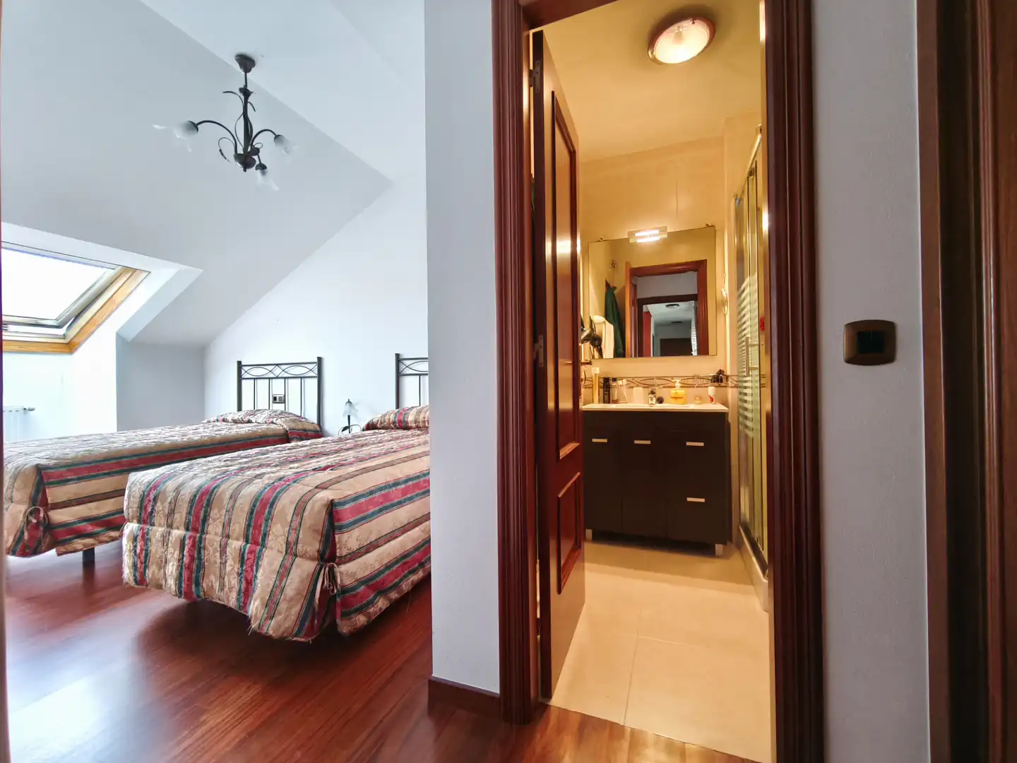 Bedroom of Attic for sale in Ames  with Heating, Storage room and Furnished