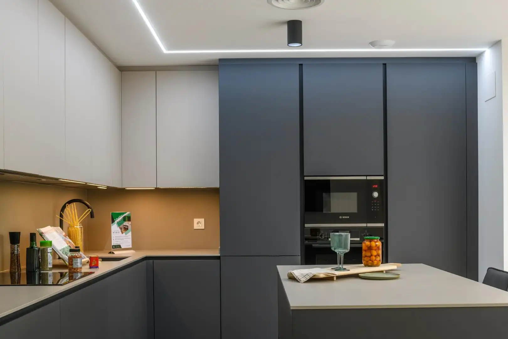 Cuina de Casa o xalet en venda en Murcia amb Aire condicionat, Jardí privat i Terrassa