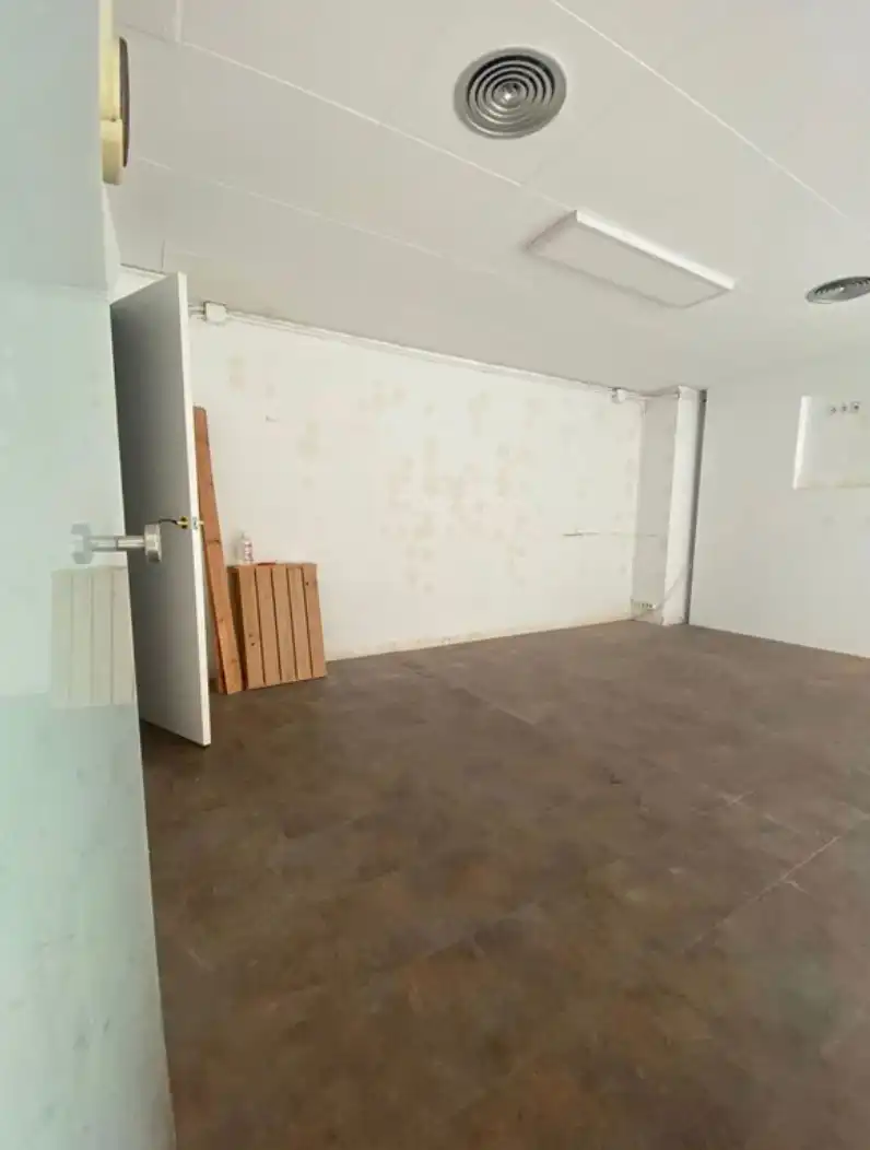 Geschaftsraum zur Miete in Sant Martí