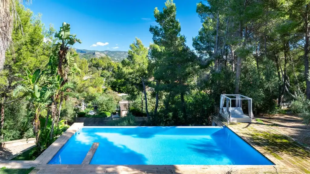 Piscina de Casa o chalet de alquiler en Esporles con Calefacción