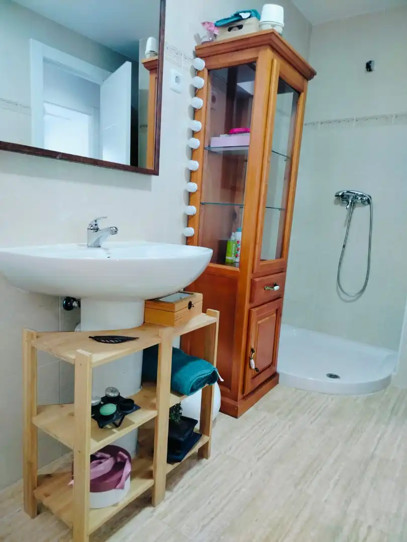 Baño de Casa adosada en venta en Moraleja de Enmedio con Aire acondicionado, Calefacción y Jardín privado