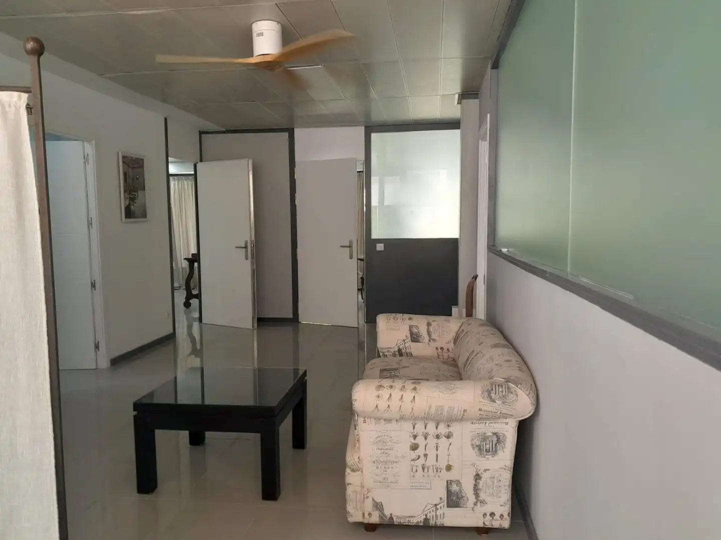 Office for rent in Jerez de la Frontera  with Air Conditioner