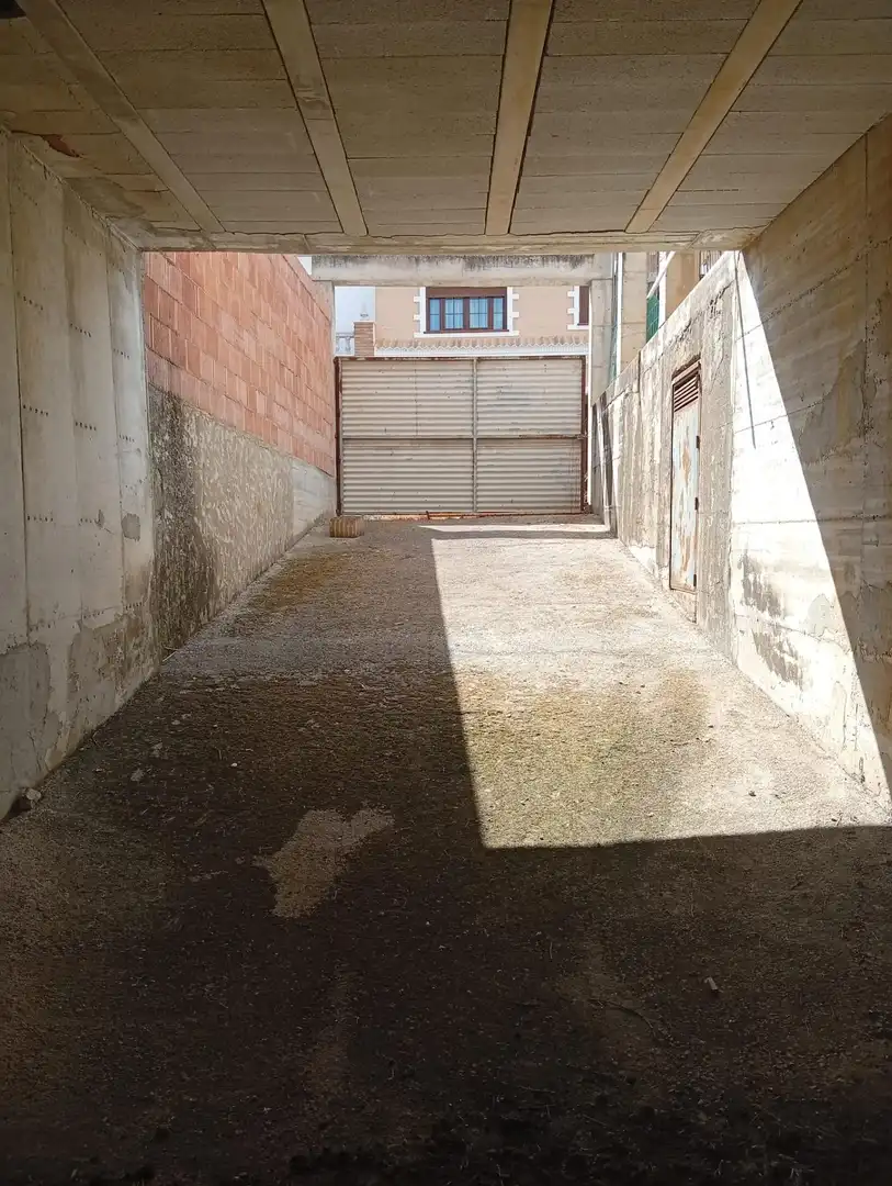 Aparcament de Casa o xalet en venda en Cuevas de San Marcos amb Terrassa, Traster i Piscina