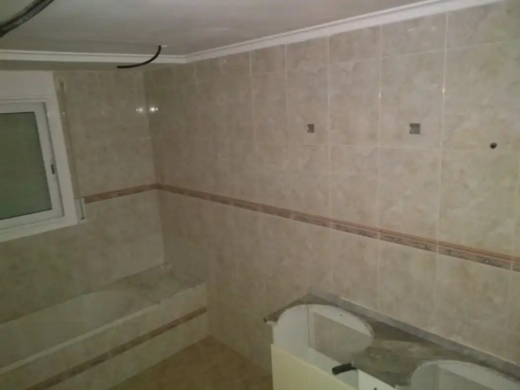 Baño de Terreno en venta en Castelló de Farfanya