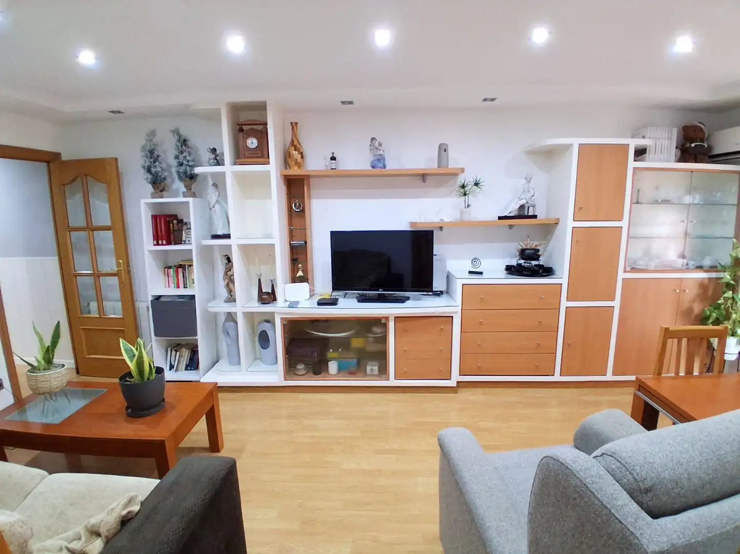 Sala d'estar de Pis en venda en Valencia amb Aire condicionat, Calefacció i Parquet