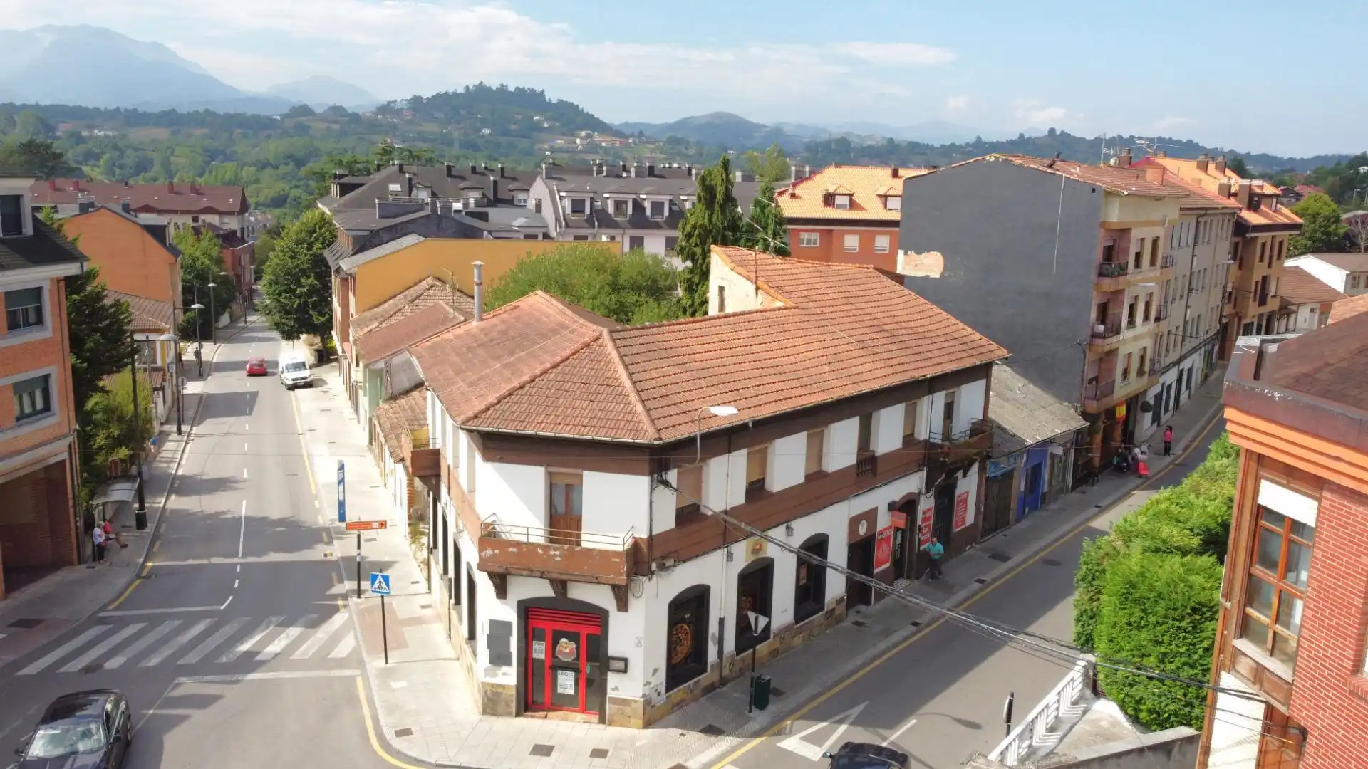 Edifici en venda en Oviedo 