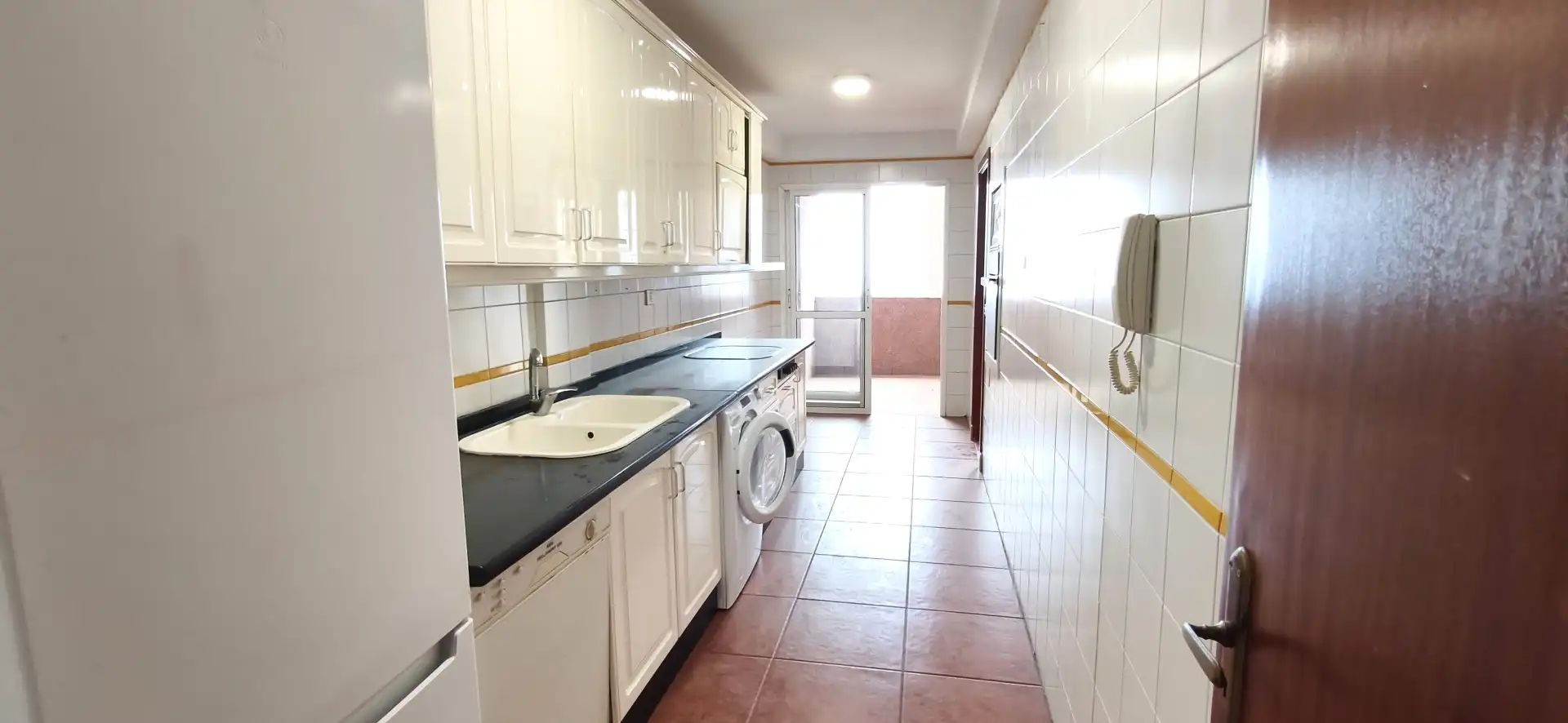 Cocina de Piso de alquiler en Santa Cruz de Tenerife con Parquet, Horno y Lavadora